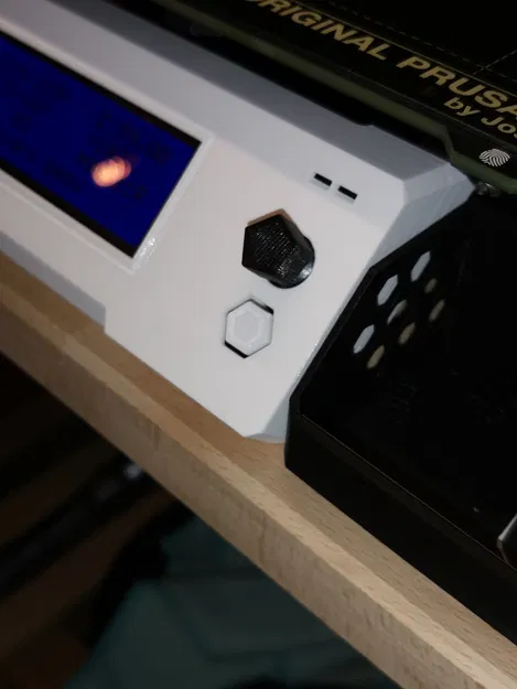 Chỉ Cái Núm - Image 1