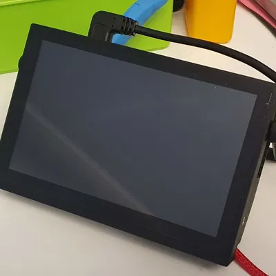 Vỏ Case cho Raspberry Pi 4 kèm màn hình 5 inch chạy Klipper