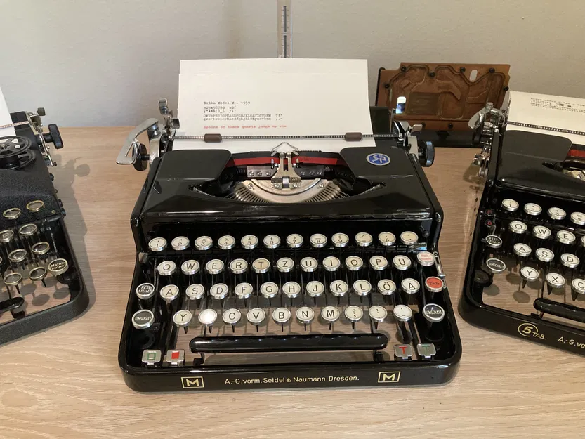 Chân Máy Đánh Chữ Erika Model M Thay Thế - Image 1