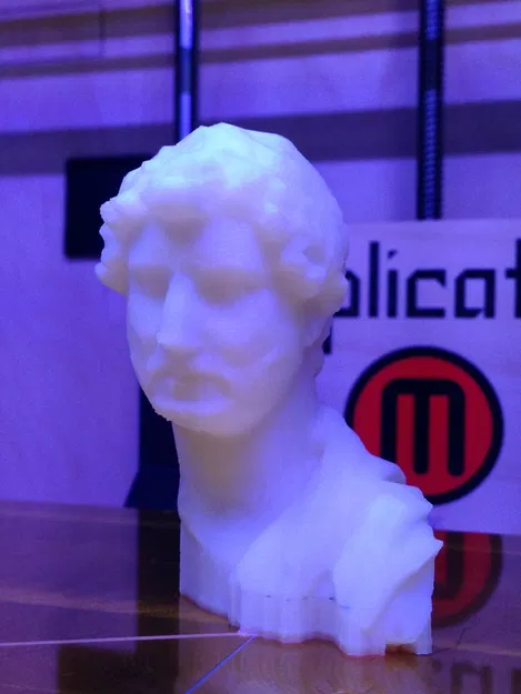 Tượng bán thân Hoàng đế Hadrian - Image 3