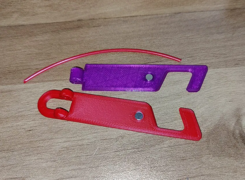 Chân Đế Điện Thoại Kiêm Móc Khóa - Image 4