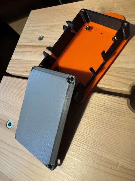 Hộp đựng bo mạch phân phối dụng cụ Duet - Image 1