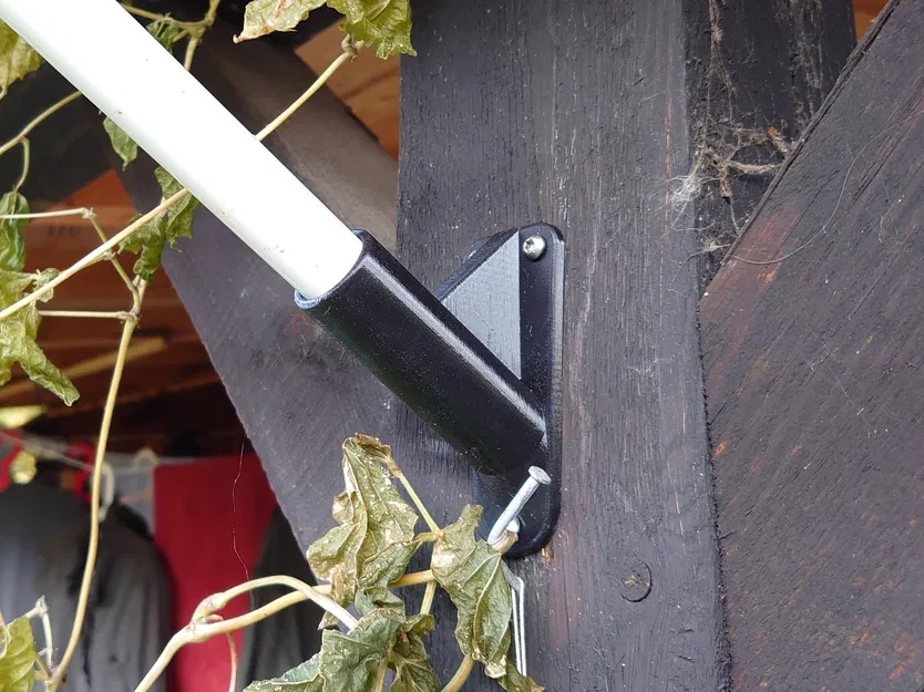 Giá treo cờ gắn tường 22mm - Image 1