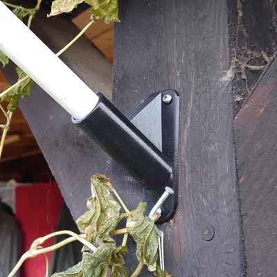 Giá treo cờ gắn tường 22mm