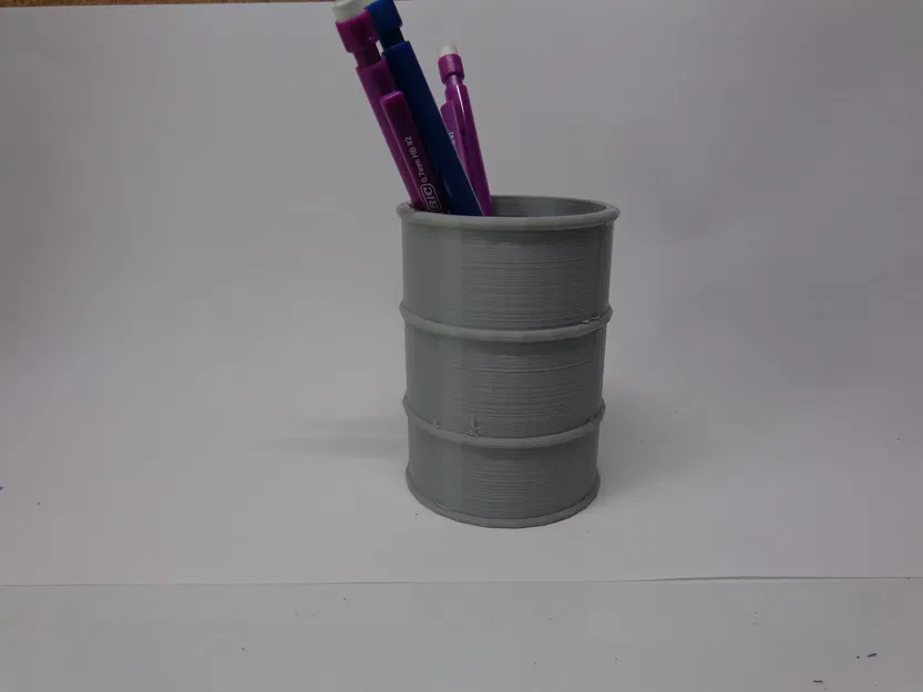 Thùng Dầu Tỉ Lệ 1/10 - Image 1