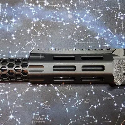 Tay cầm M-LOK cho bộ kit airsoft Mosquito V2