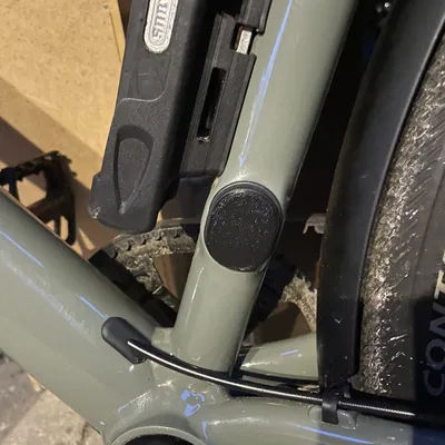 Nắp che cổng sạc cho xe đạp điện Ampler Gen2