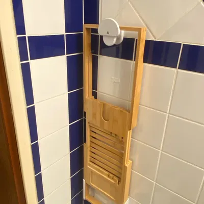 Giá Treo Tường Cho Khay Tắm