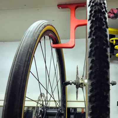 Móc Treo Bánh Xe Đạp Không Đối Xứng