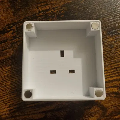 Ổ Cắm Giả Để Giấu Đồ