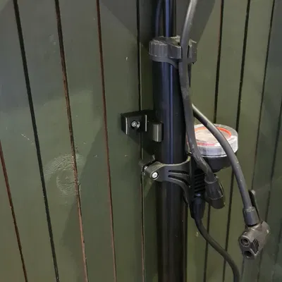 Giá Treo Tường Cho Bơm Xe Đạp