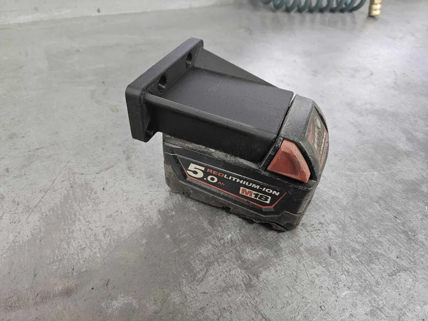 Giá Đỡ Pin Milwaukee M18 Treo Ngang Tường - Image 1