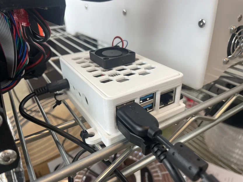 Giá Đỡ Vỏ Raspberry Pi 3/4 B+ - Image 1