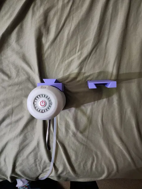 Đế Gắn Máy Bơm Nước - Image 6