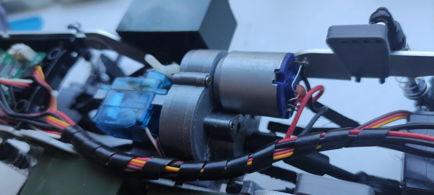 Mô hình RC LDR/C LD-P06 Unimog U1300: Hộp số Dig và Hệ thống treo 4-link - Image 15