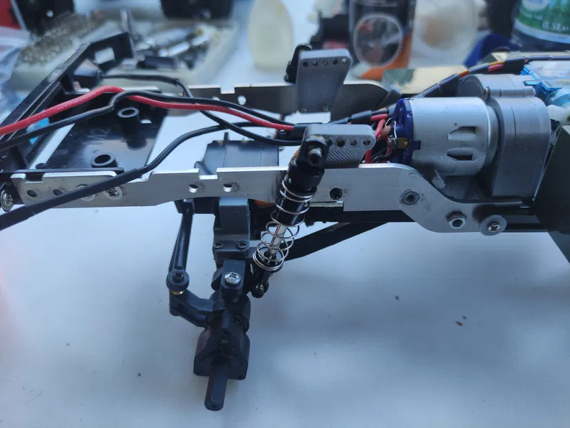 Mô hình RC LDR/C LD-P06 Unimog U1300: Hộp số Dig và Hệ thống treo 4-link - Image 18