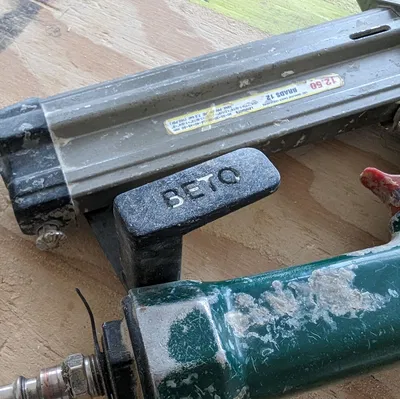 Móc treo dây nịt Omer 12.50