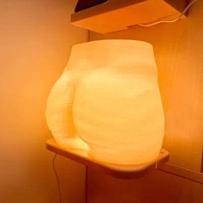 Đèn Cây Butt Lamp - Đèn Hình Cái Mông Siêu Độc
