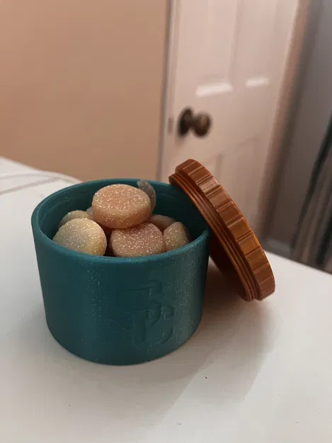 Hộp đựng nắp vặn - Image 1