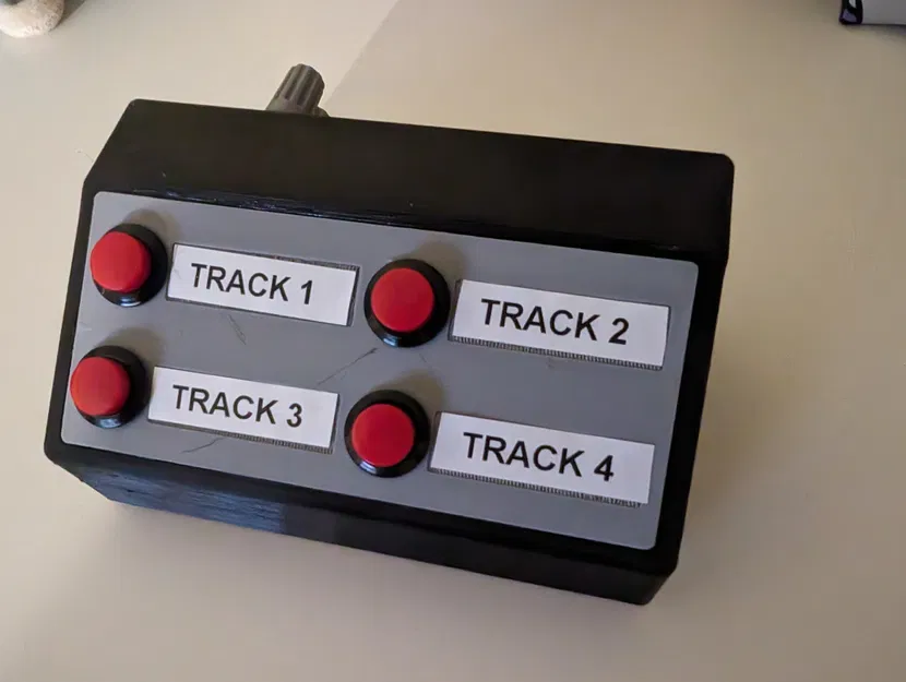 Hộp Công Tắc Quad (Quad Switch Box) - Image 1