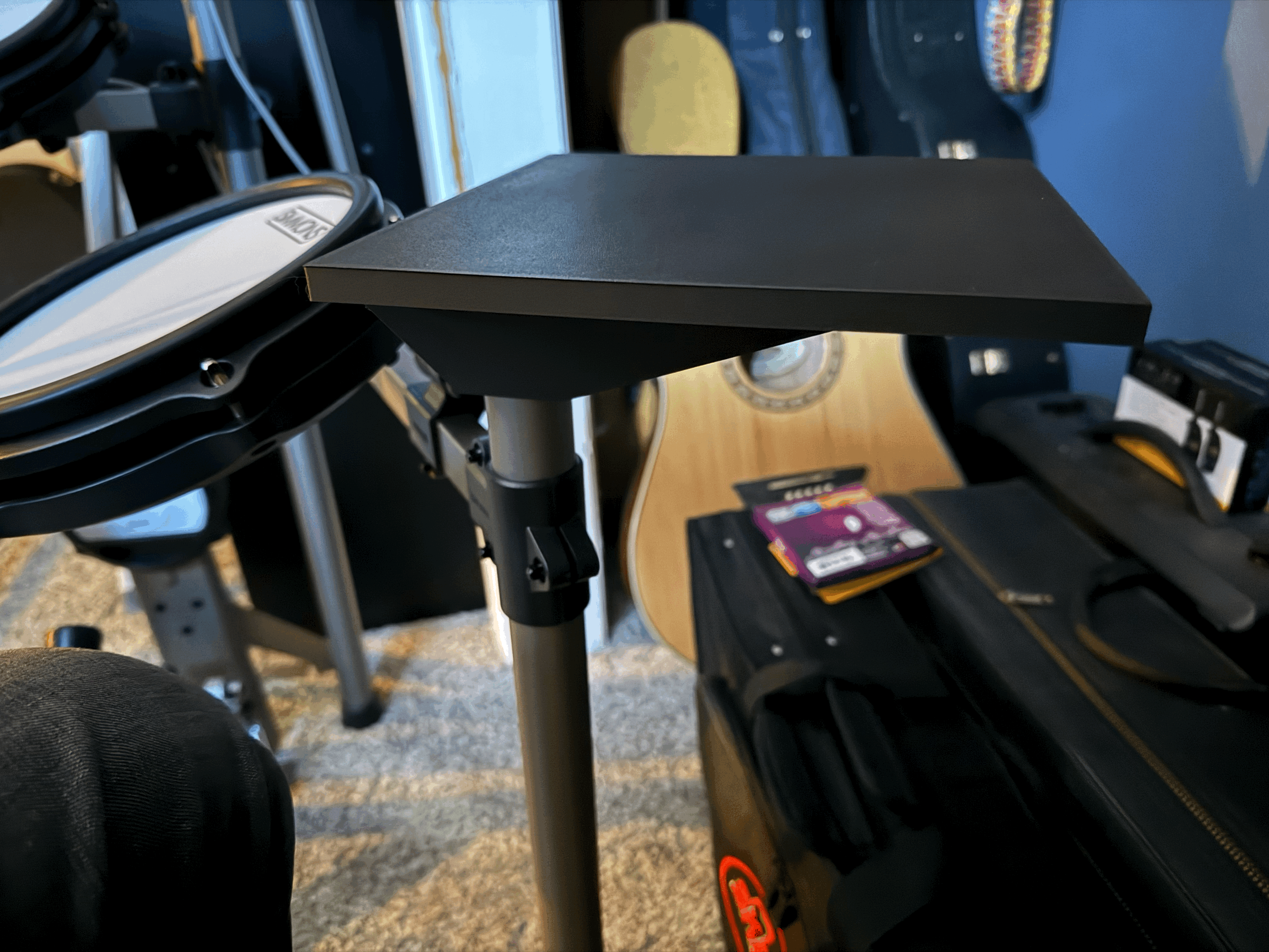 Kệ Gắn Cột - Thumbnail 1