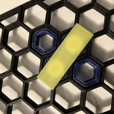 Giá đỡ Command Strip Trung bình Mỏng HCW