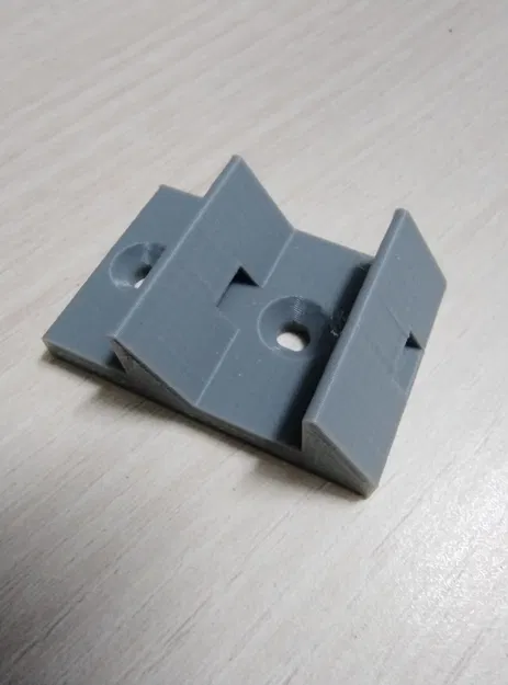 Kệ Giữ Dây Cáp Tường - Image 1