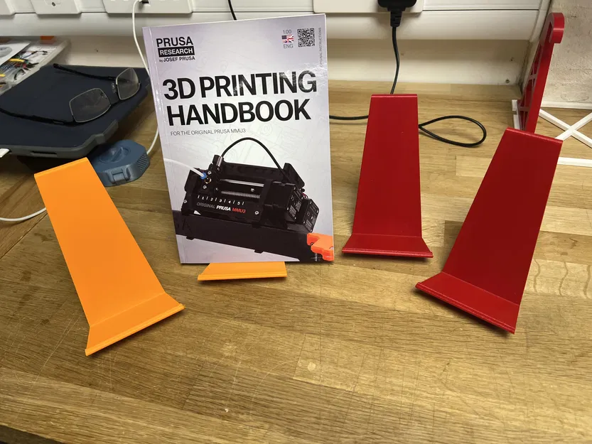 Chân đế trưng bày sách - Image 1