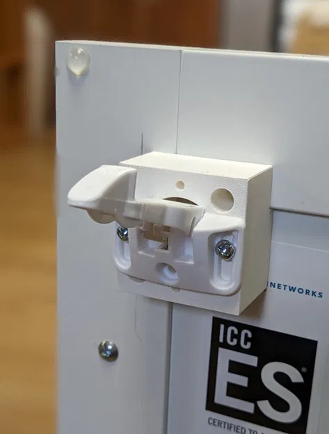 Chốt An Toàn Cửa Tủ Loại Nối Dài - Image 2