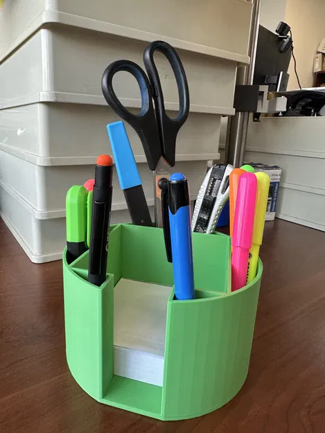 Hộp đựng giấy ghi chú kèm chỗ cắm bút - Image 2