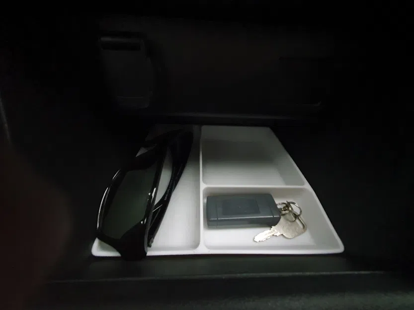 Hộp đựng đồ trung tâm Dacia Sandero III - Image 2