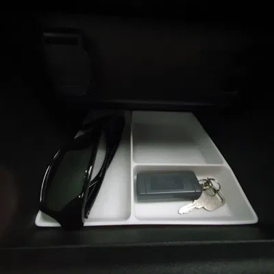 Hộp đựng đồ trung tâm Dacia Sandero III