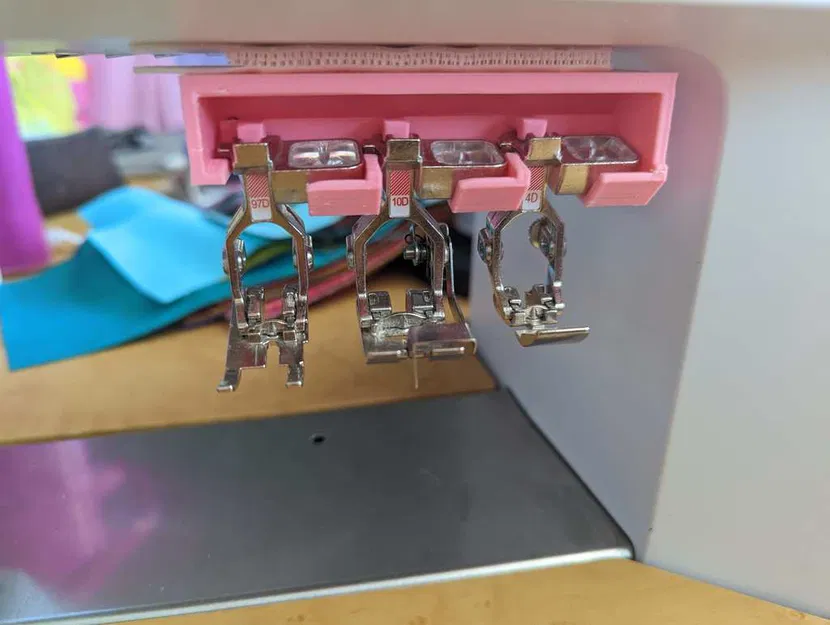 Móc Chân Vịt 9mm Bernina, Nhiều Chân - Image 3