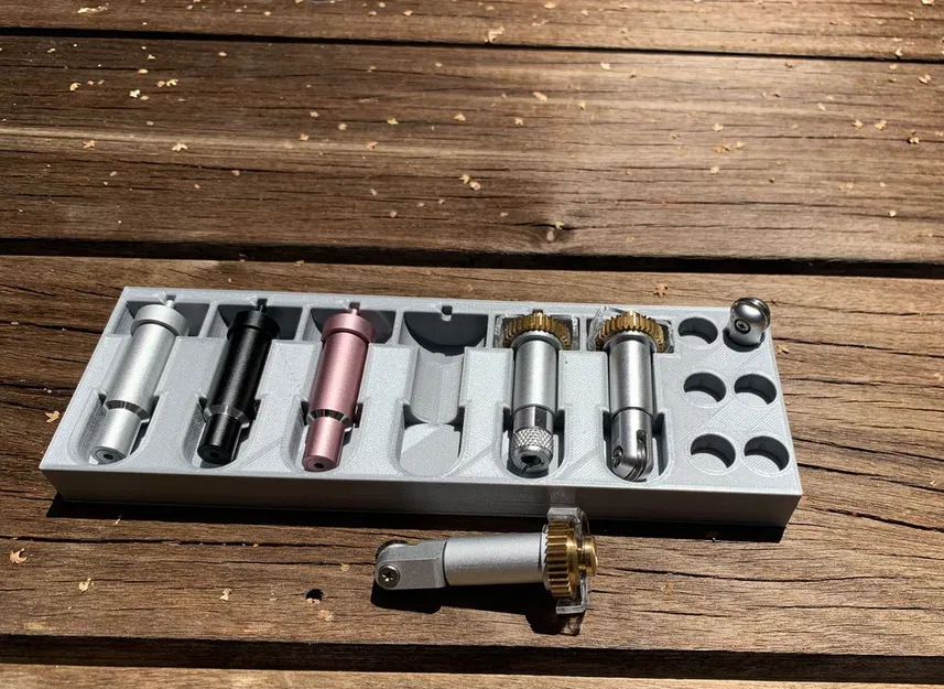 Kệ Đựng Phụ Kiện Máy Cricut - Image 1