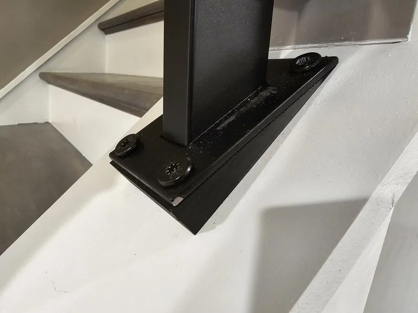 Miếng Đệm Trụ Cầu Thang Muzata PR11 - Image 1