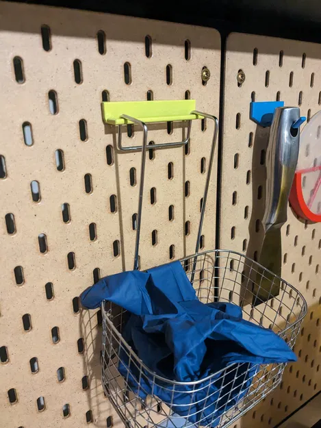 Giá Treo Rổ Cho Tấm Pegboard Skadis - Image 1