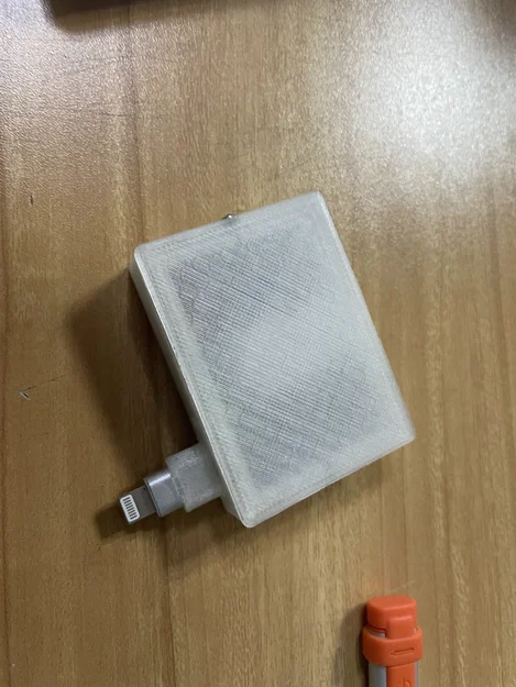 Sạc Dự Phòng Cho Bút Logitech Crayon - Image 4