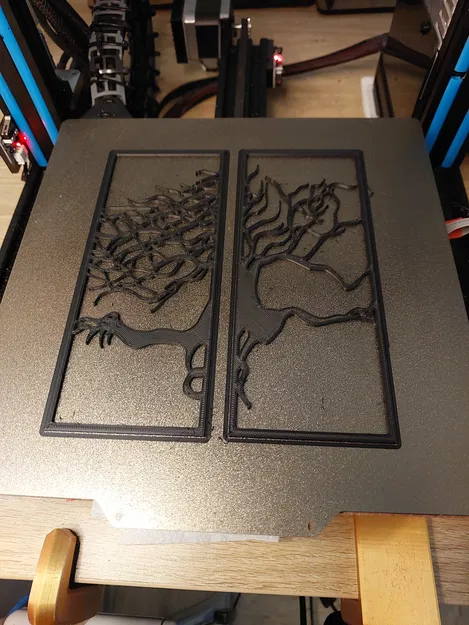 Chân Dung Cặp Đôi Trên Cây - Image 4