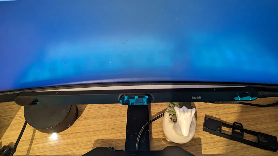 Giá đỡ Tobii 5 cho màn hình cong 1500R - Image 3