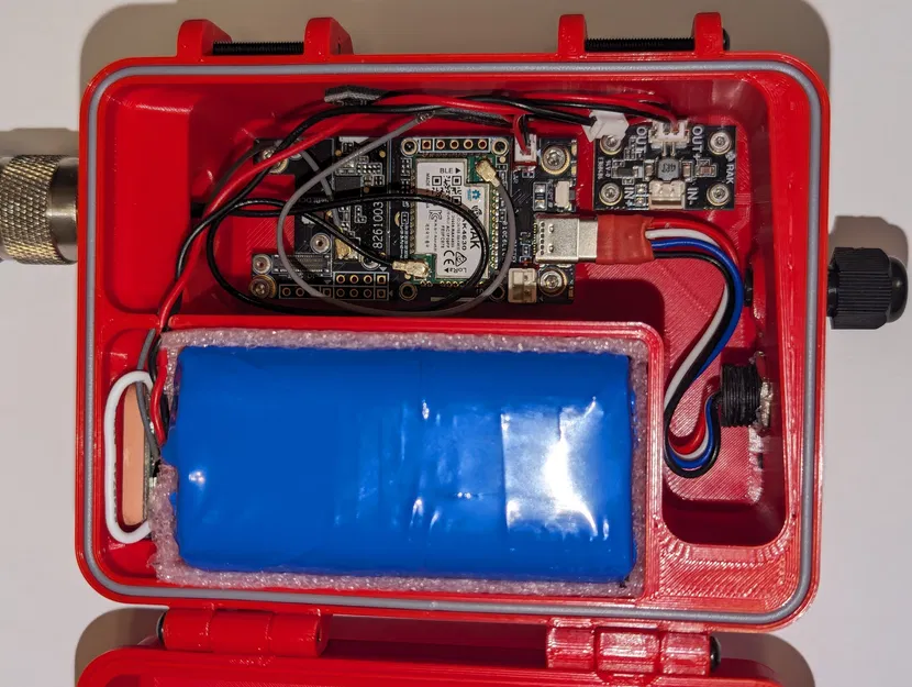 Vỏ chống chịu thời tiết cho Meshtastic RAK19007/RAK19003 + GPS + 4x pin 18650 - Image 3