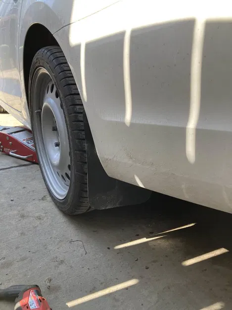 Dè Chắn Bùn Cho Xe Jetta MK6 - Image 2