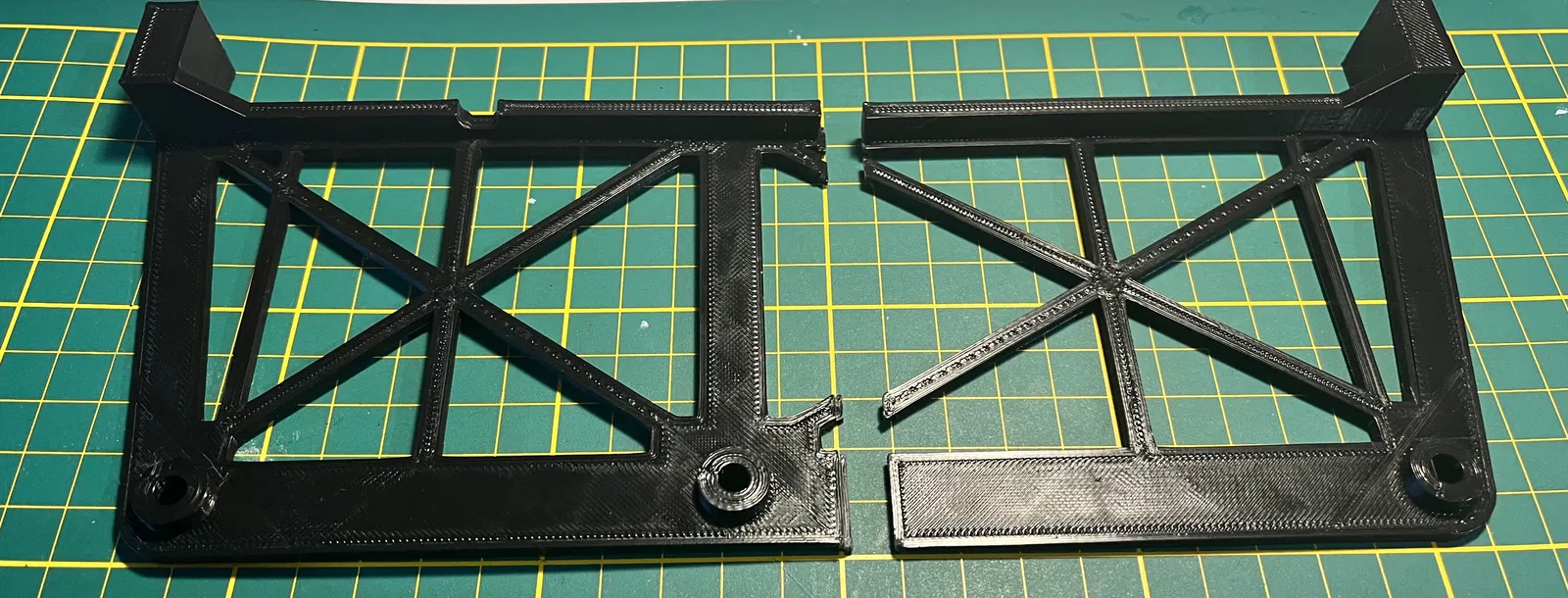 Chân đế giữ dây cáp cho bàn đạp đua Logitech G920 - Image 2