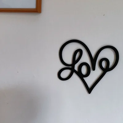 Trang Trí Tường 2D Hình Trái Tim Tình Yêu