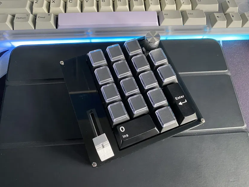 Bàn phím Launch Pad bởi Ungodly Design - Image 4