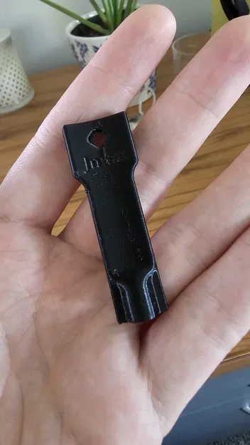 Chìa Khóa Tủ - Image 1