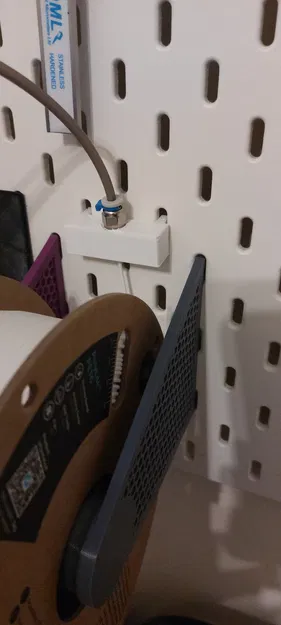 Giá đỡ ống PTFE cho cuộn chỉ gắn SKADIS - Image 1