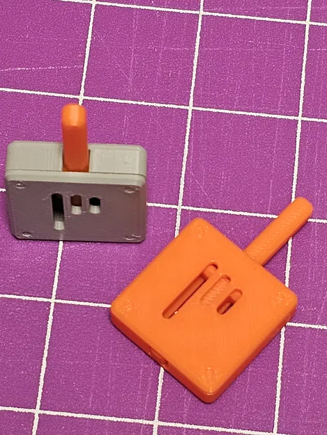 Mô Hình Đồ Chơi Công Tắc Gạt Bấm - Image 3