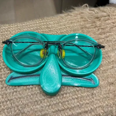 Chân Kính Mắt Bằng Nhựa Hình Squidward