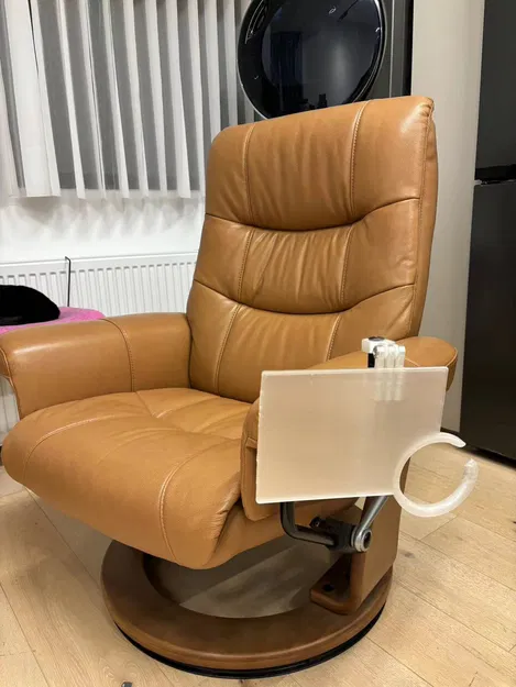 Bàn phụ hiện đại cho ghế deck Nitori - Image 2