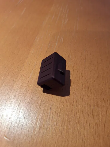 Hộp đựng bàn chải du lịch in liền - Image 5